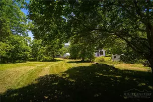 121 & 150 Johns Ln, Zionville, NC 28698 - Photo 16