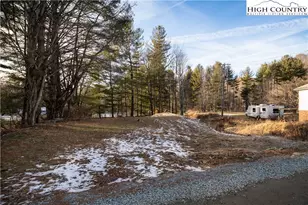 121 & 150 Johns Ln, Zionville, NC 28698 - Photo 10