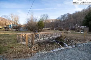 121 & 150 Johns Ln, Zionville, NC 28698 - Photo 12