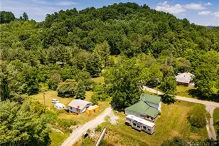 121 & 150 Johns Ln, Zionville, NC 28698 - Photo 2