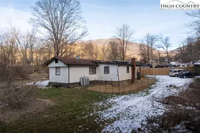 121 & 150 Johns Lane, Zionville, NC 28698 - Photo 18