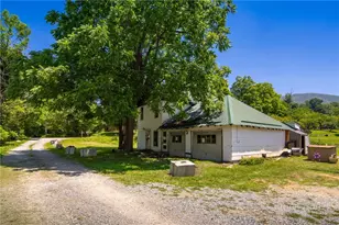 121 & 150 Johns Ln, Zionville, NC 28698 - Photo 4