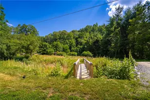 121 & 150 Johns Ln, Zionville, NC 28698 - Photo 30