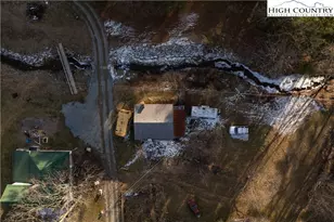 121 & 150 Johns Ln, Zionville, NC 28698 - Photo 24