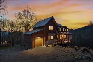 44 Frostfire Trl, Banner Elk, NC 28604 - Photo 2