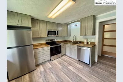 1641 N Hwy 421, Boone, NC 28607 - Photo 2