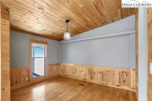 160 Disney Ln, Newland, NC 28657 - Photo 16