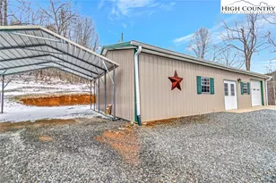 160 Disney Ln, Newland, NC 28657 - Photo 4