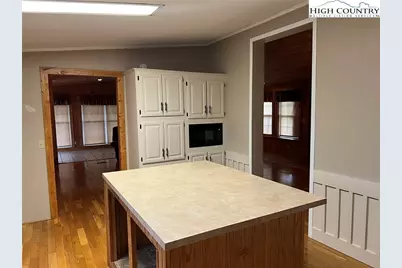 160 Disney Lane, Newland, NC 28657 - Photo 10
