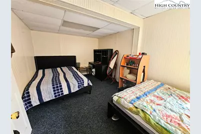 270 Wade E Vannoy Dr, Todd, NC 28684 - Photo 20