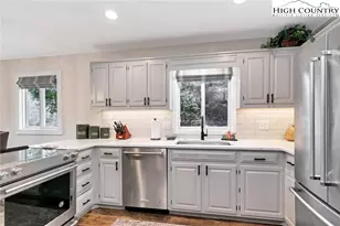601 Mountain Glen Dr, Newland, NC 28657 - Photo 16