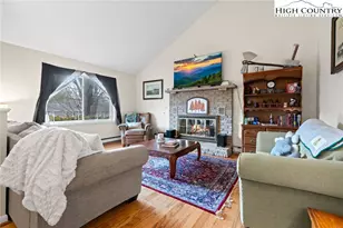 366 Dove Cir, Boone, NC 28607 - Photo 8