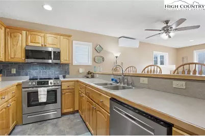 157 Hawks Peak Lane #211, Banner Elk, NC 28604 - Photo 10