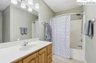 157 Hawks Peak Ln, Banner Elk, NC 28604 - Photo 20