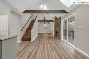 277 Woodland Ln, Blowing Rock, NC 28605 - Photo 8