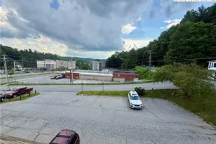 134 Mac St, Boone, NC 28607 - Photo 4