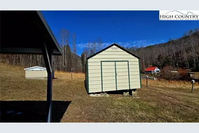 8043 N Old Nc Highway 16, Millers Creek, NC 28651 - Photo 32