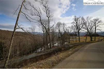 G35 Skycamp Overlook, Banner Elk, NC 28604 - Photo 4