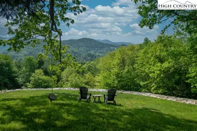 64 Hanging Rock Knoll Place, Banner Elk, NC 28604 - Photo 4