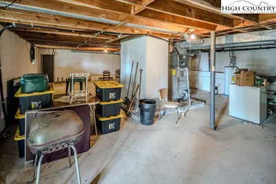 651 Chestnut Drive, Blowing Rock, NC 28605 - Photo 28