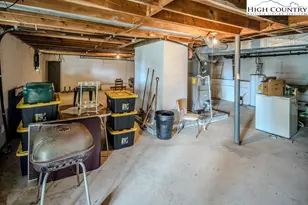 651 Chestnut Dr, Blowing Rock, NC 28605 - Photo 28