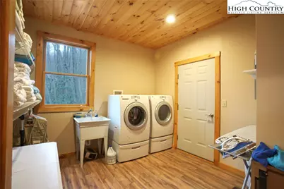 167 Rhododendron Drive, Beech Mountain, NC 28604 - Photo 32