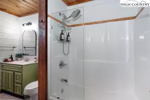 214 Sugar Bear Ridge Ln, Banner Elk, NC 28604 - Photo 26