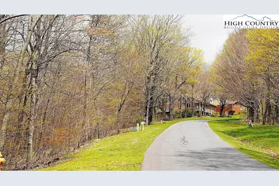 Tbd Fairway Ridge Drive, West Jefferson, NC 28694 - Photo 2