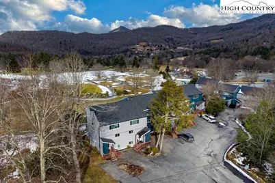 1040 Sugar Mountain Drive #A1, Sugar Mountain, NC 28604 - Photo 2