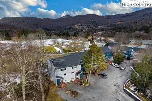 1040 Sugar Mountain Dr, Sugar Mountain, NC 28604 - Photo 2