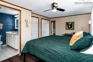 1040 Sugar Mountain Dr, Sugar Mountain, NC 28604 - Photo 10