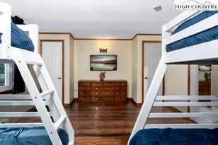 1040 Sugar Mountain Dr, Sugar Mountain, NC 28604 - Photo 12