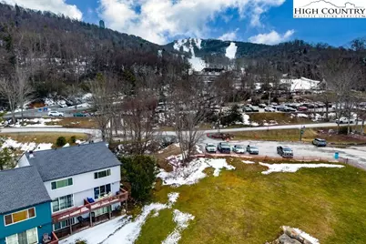 1040 Sugar Mountain Drive #A1, Sugar Mountain, NC 28604 - Photo 28