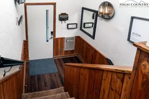 1040 Sugar Mountain Dr, Sugar Mountain, NC 28604 - Photo 20