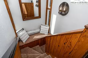 1040 Sugar Mountain Dr, Sugar Mountain, NC 28604 - Photo 20