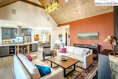 137 Mountain Breeze Knoll, Blowing Rock, NC 28605 - Photo 6