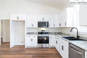 179 High Meadows Ln, Fleetwood, NC 28626 - Photo 4