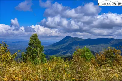 C607 Sugartree Nvno, Zionville, NC 28698 - Photo 18