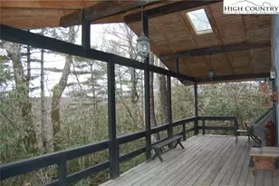 202 Knoll Cir, Newland, NC 28657 - Photo 2