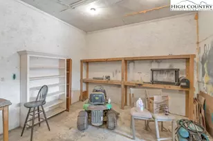 178 John Shell Rd, Sugar Grove, NC 28679 - Photo 26