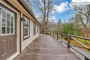 7 Legra Rd, Grassy Creek, NC 28631 - Photo 2