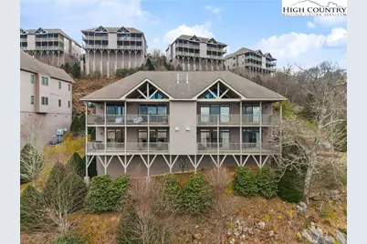 228 Pleasant View #8-D, Sugar Mountain, NC 28604 - Photo 2