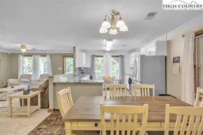 3086 Taylorsville Road, Lenoir, NC 28645 - Photo 12