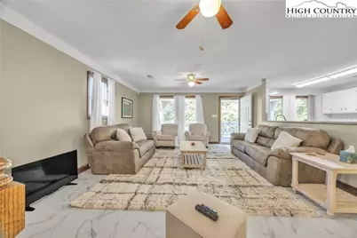 3086 Taylorsville Road, Lenoir, NC 28645 - Photo 10