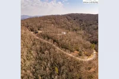 1122 Pine Ridge Road, Beech Mountain, NC 28604 - Photo 16