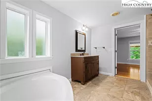 167 Wagon Wheel Ln, Deep Gap, NC 28618 - Photo 18