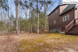 16 Honey Tree Cir, Sparta, NC 28675 - Photo 8