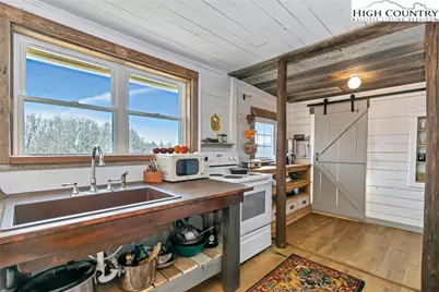 244 Flat Springs Road, Elk Park, NC 28622 - Photo 12