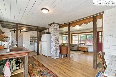 244 Flat Springs Road, Elk Park, NC 28622 - Photo 6