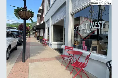 15 E 2nd Street, West Jefferson, NC 28694 - Photo 4